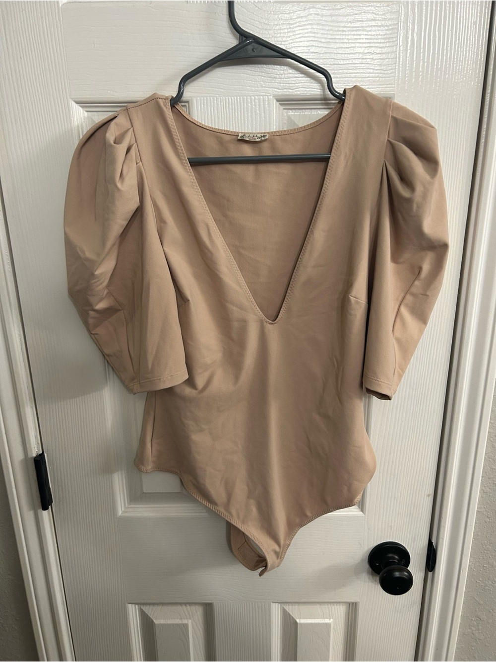Intimately Free People Va Va Voop Bodysuit Size Medium Puff Sleeve Taupe Beige